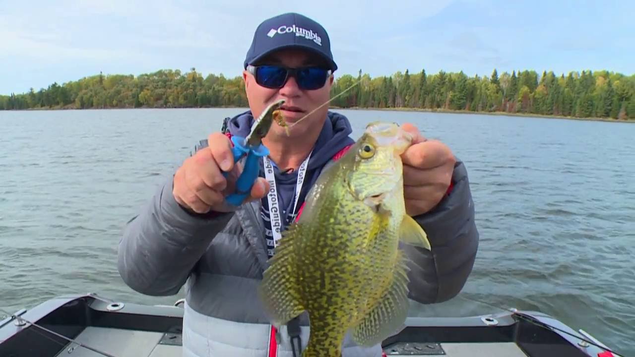 Real Fishing Show - Lake of the Woods Crappies - Bob Izumi 