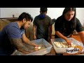 Retirando huevos de una retic parte 2 - ayudándole a @Reptile woman