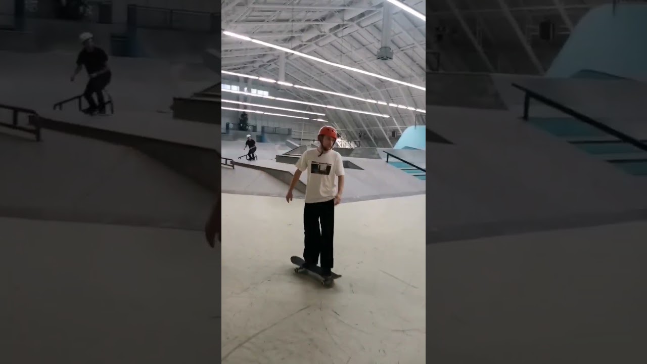 Нуарный скейтбординг switch impossible independent 