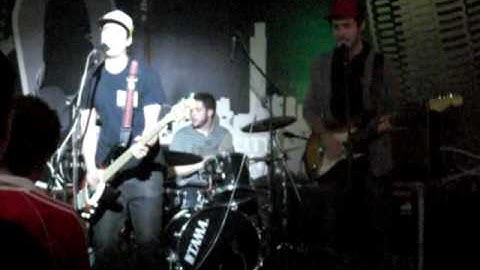 PULL MY STRINGS a la Mostra de Música Jove de Lleida - Directe 2009