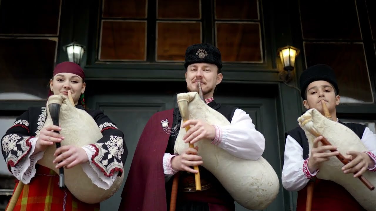 Детски гайдарски оркестър на ансамбъл 