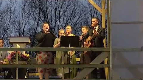 Jeff Stratton Family: "Amazing God"