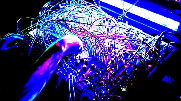 Sequenced Jam 194 (Plaits, ZPO, Ts-L, Bitbox Micro, and Desmodus Versio)