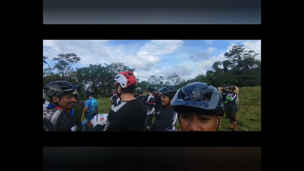 devils mountain crew , xmast party ,fun race 🌲🌲❄️❄️🚴🏻🚴🏻🚴🏻🚴🏻🚴🏻