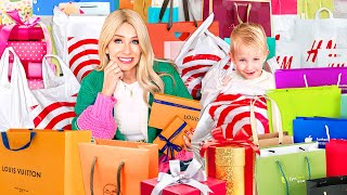 CHRiSTMAS SHOPPiNG for 16 KiDS is NO JOKE! *HELP ME!*