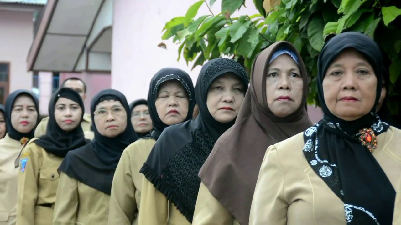 SELAYANG PANDANG SD NEGERI 2 LAHAT