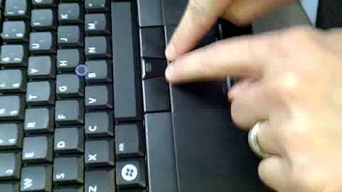 E6400 Keyboard Remove