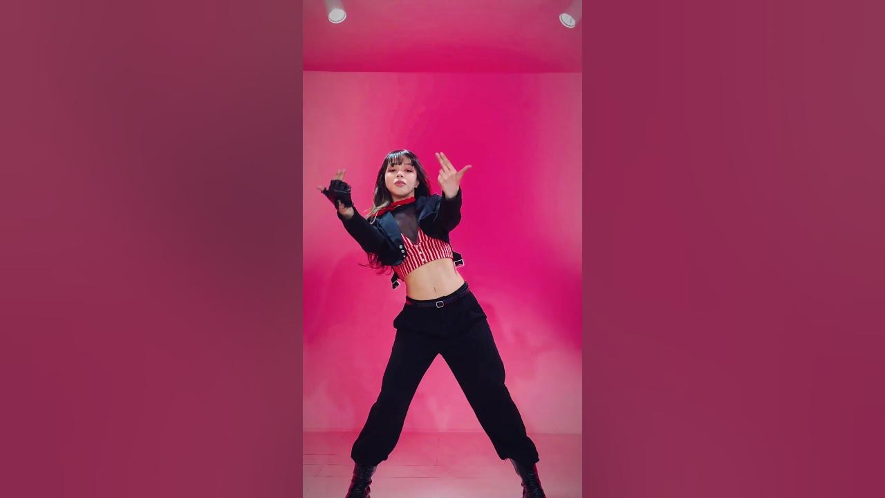 Upside Down Kiss 𫦠dance challenge @TXT_bighit #TXT #UpsideDownKiss #kpop #shorts Upside Down Kiss 𫦠dance challenge @TXT_bighit #TXT #UpsideDownKiss #kpop #shorts