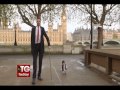 TGtoday : World's tallest man, shortest man team up for guinness world record