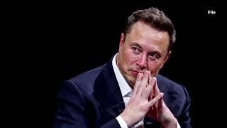 Elon Musk visits China to talk self-driving tech | REUTERS Resimi
