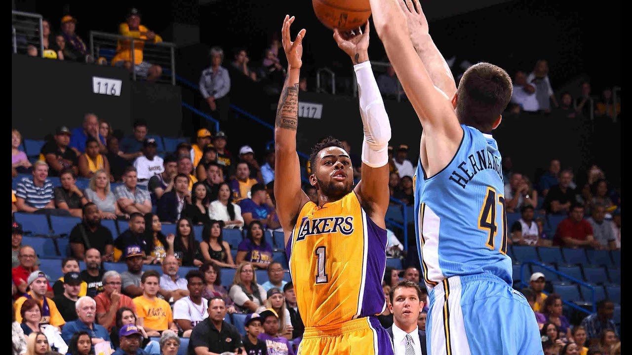 D'Angelo Russell Scores 20 Points In Win Against Thunder