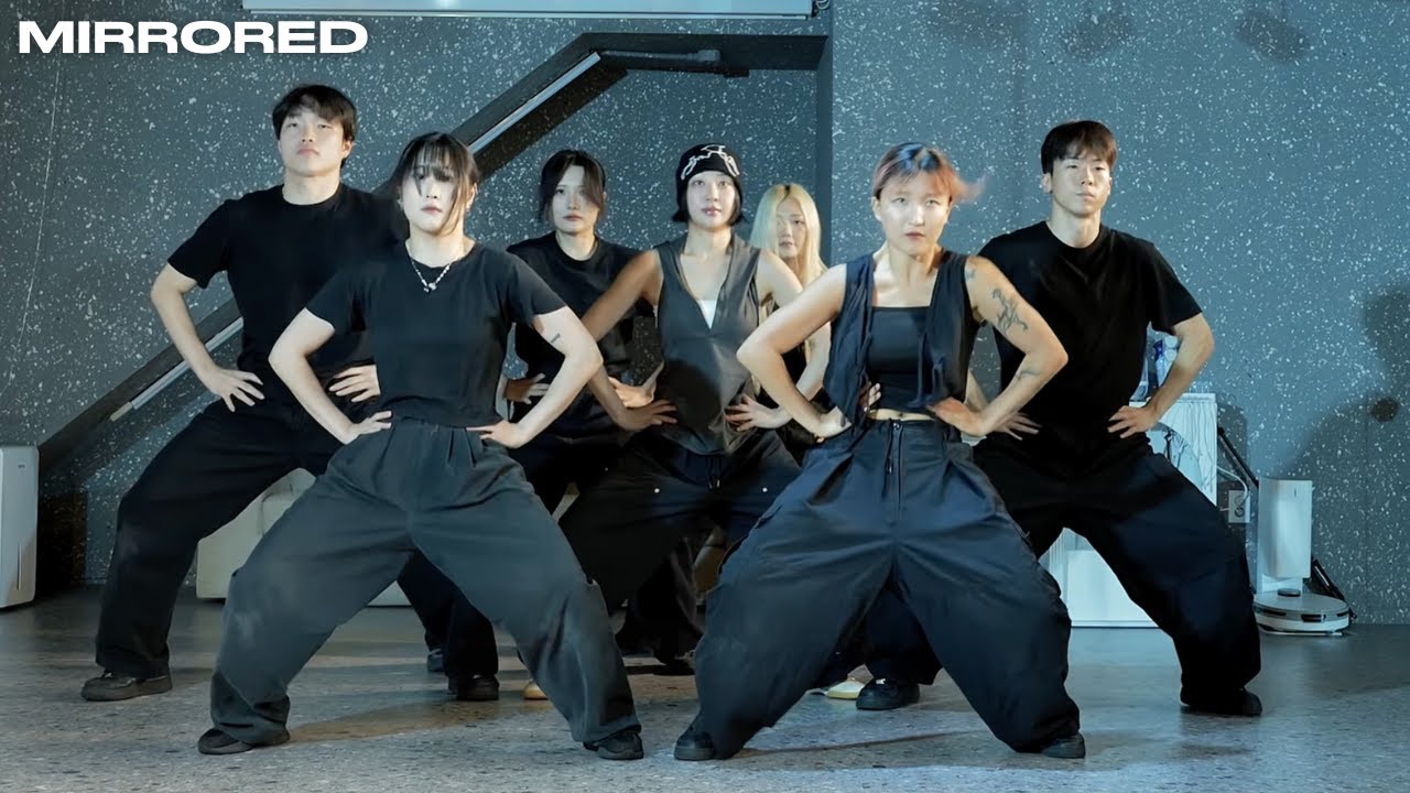 Soap (feat. PinkPantheress) - Yves Mirrored Dance Practice [4K] - YouTube