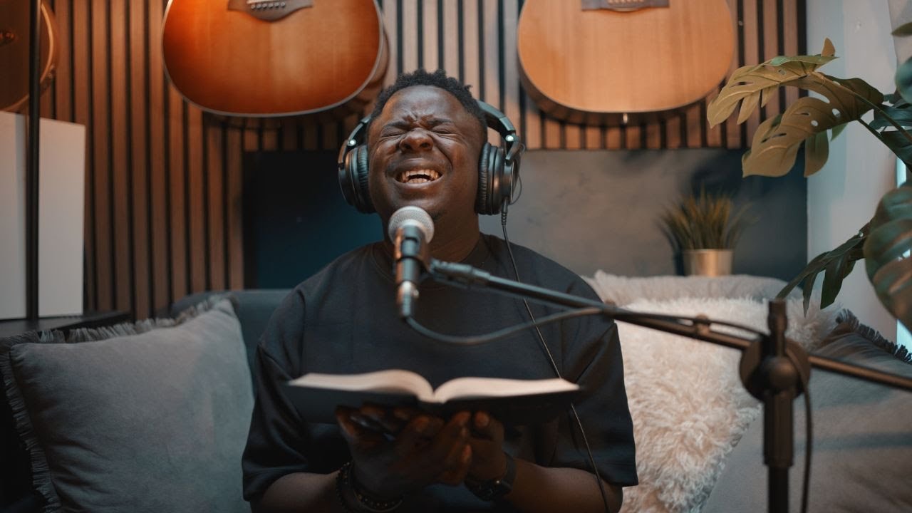 Powerful Worship | ALONE WITH GOD | Psalms 93:1-5 | Week Two - YouTube