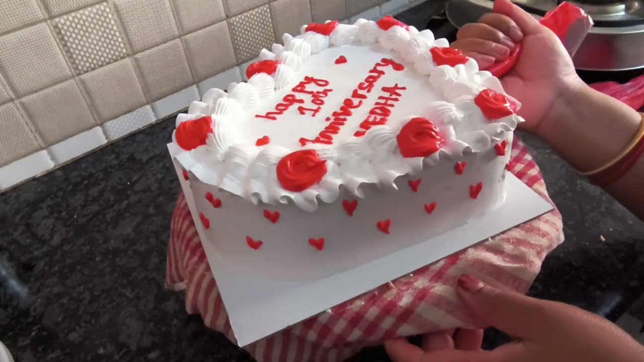 Round shape to heart ❤️ shape cake design new #cake #viral #heartshapedesign #anniversary 