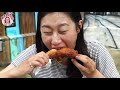 讓韓國人感動的台南美食，吃到快哭了!!!（火燒蝦肉圓、炸雞、燜烤玉米l 대만 타이난 맛집ㅣ러우위엔