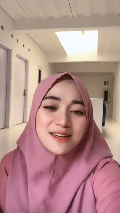 Merdu suara shalawat cewe cantik berhijab 😊😇🙏 #shalawatnabi #shalawatmerdu #cewehijab #shorts