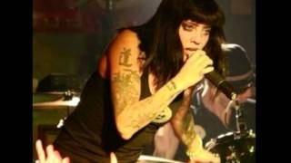 Bif Naked - Bar Scum (rare track)  *Audio*