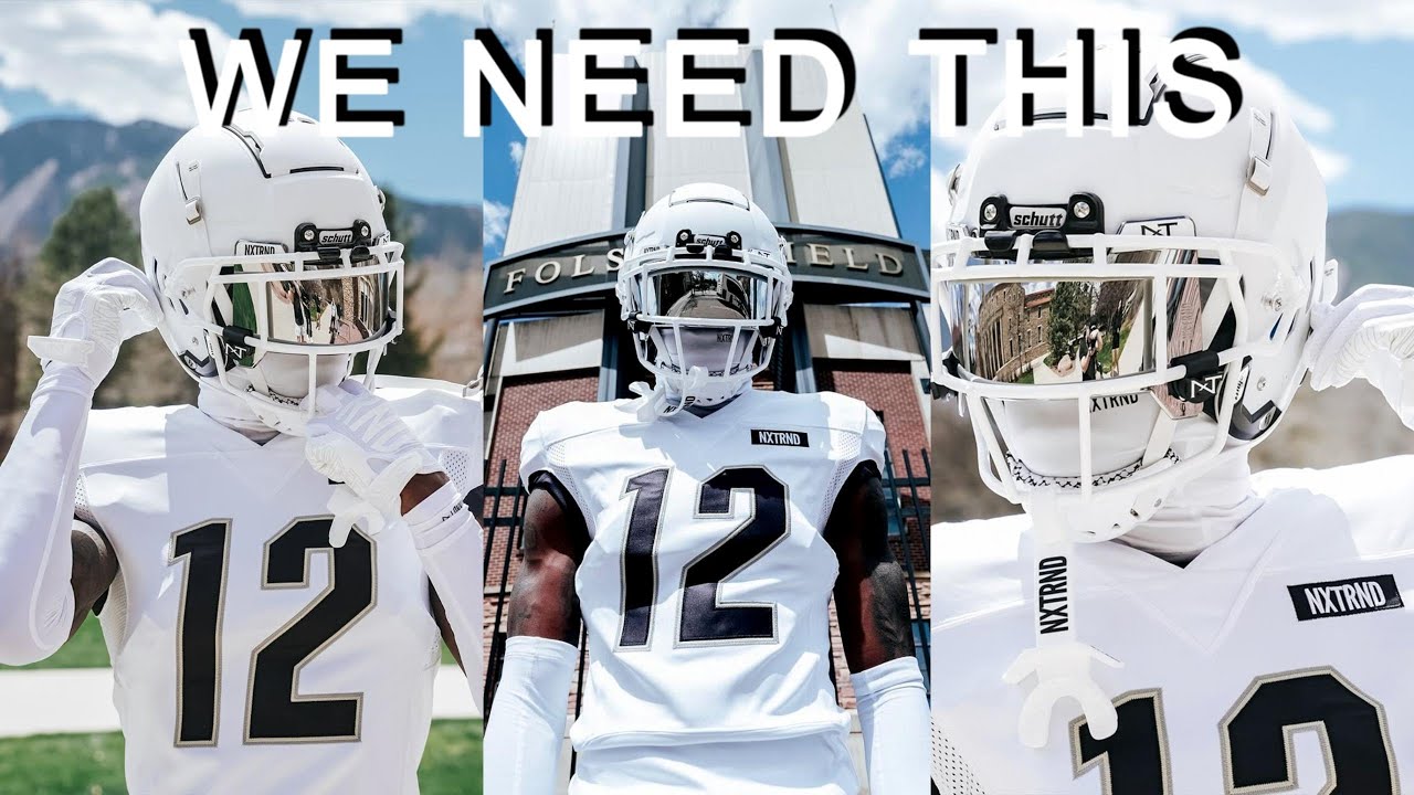 WE NEED THIS EQUIPMENT CHANGE IN EA COLLEGE FOOTBALL 27