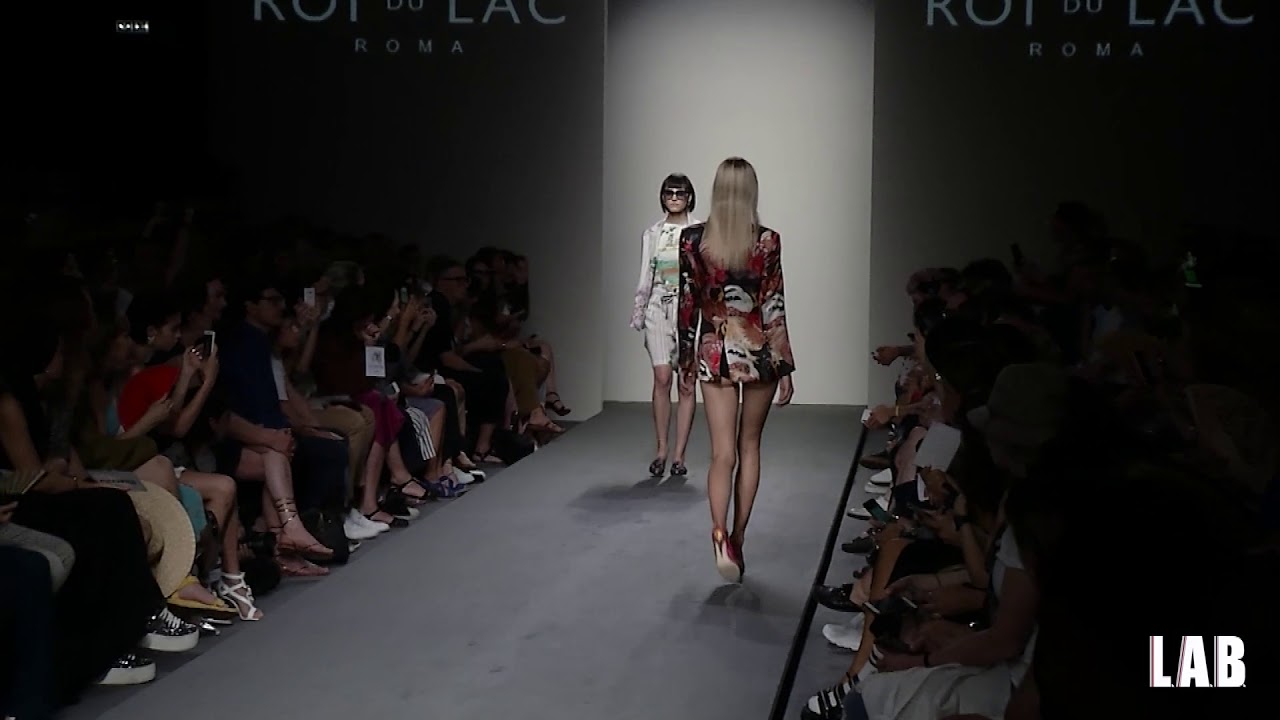 Roi du Lac Spring-Summer 20 Fashion Show - YouTube