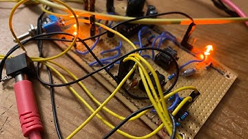 DIY Modular Sessions - Making noise with the new sample and hold circuit! Wow it’s amazing!