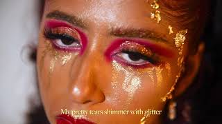 Download Lagu Shenna - Cry Slowly (Lyric Video) MP3