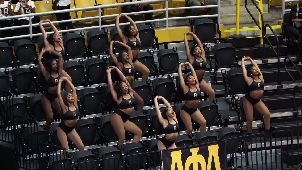 ASU Sensational Stingettes 2026| Neck Arianna Leading 