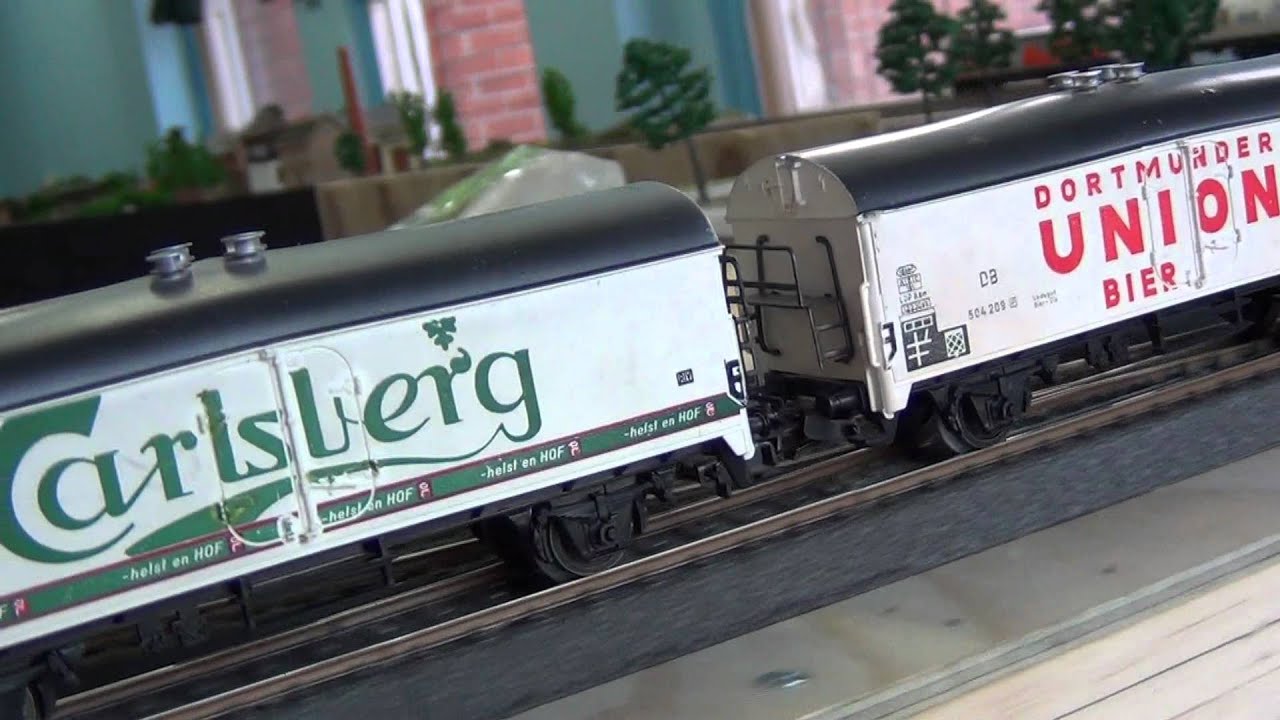 Roco 68594 BR 221 105 of RTS (Rail Traction Services) - digital