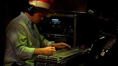 Luke Bryan - Run Run Rudolph