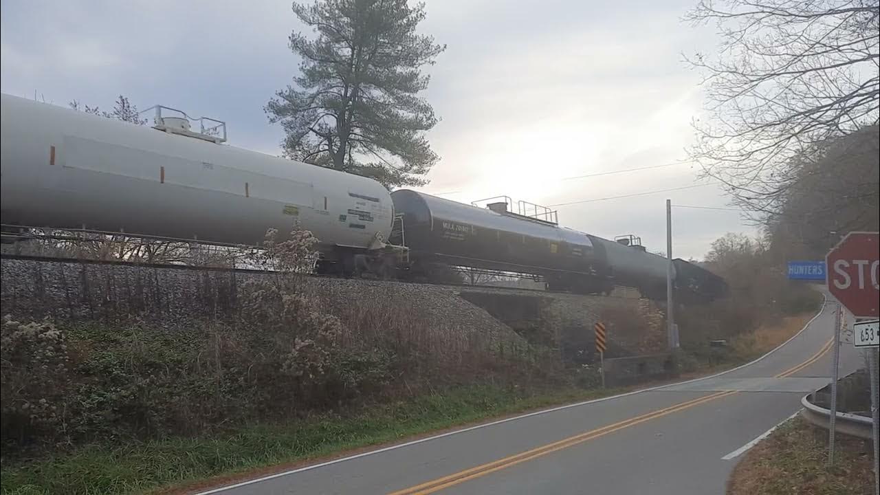 M652 Northbound at Osborne Curve in Dungannon Virginia on the