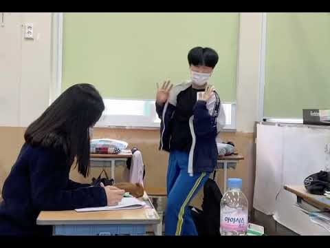시험 D-7 여고 전교 2등과 아싸 텐션차이 #shorts