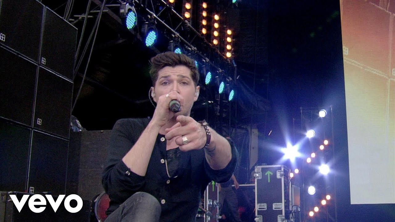 The Script - The Man Who Can't Be Moved (Live from The Isle Of Wight Festival)