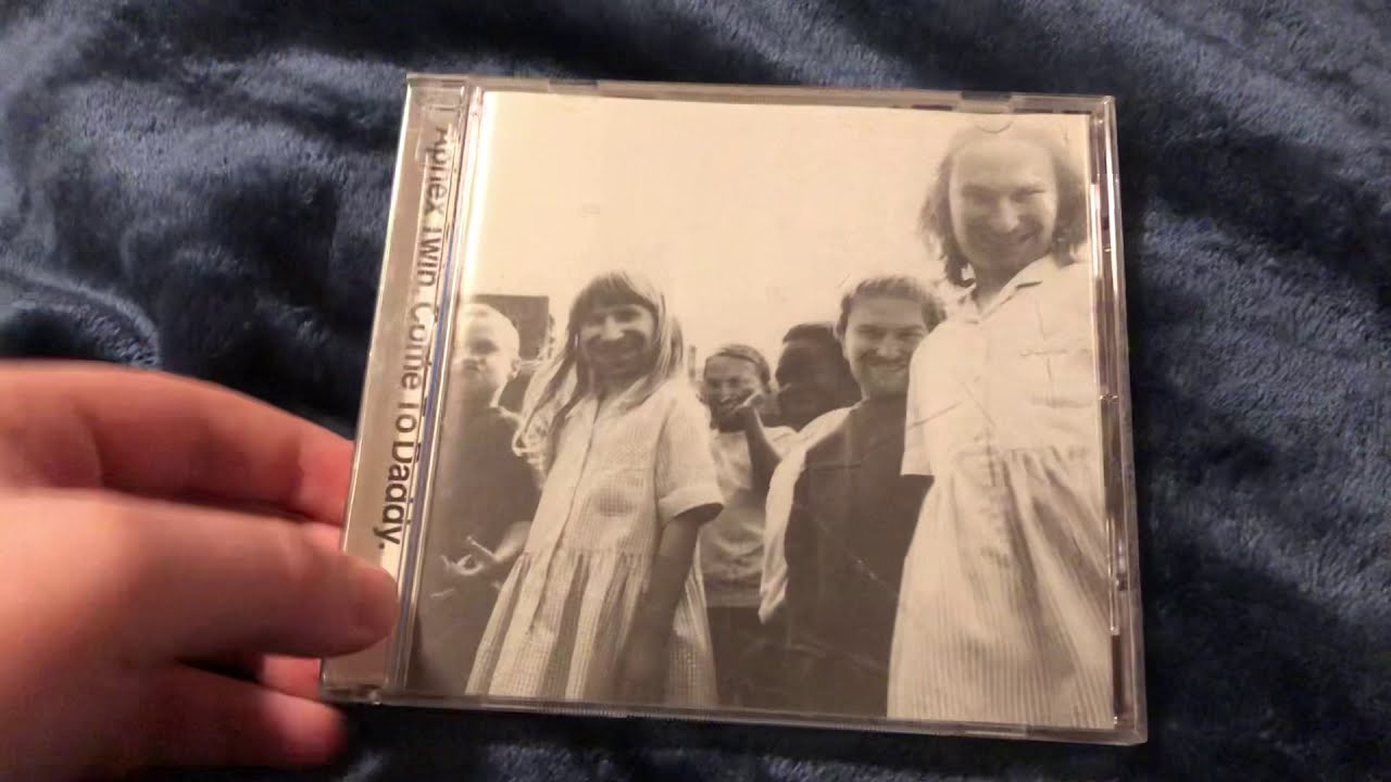 Aphex Twin- Come To Daddy EP 1997 CD, A look inside
