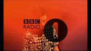 L-Vis 1990 - Essential Mix - BBC Radio 1 Broadcast Jan 7, 2012