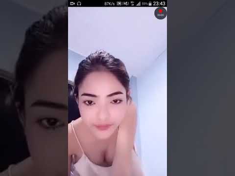 Hot girl in live imo | she show her big breast.