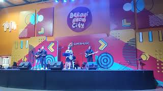 Selagi Punya Waktu  Ade Govinda Sammy Simorangkir cover  Kandela Band 