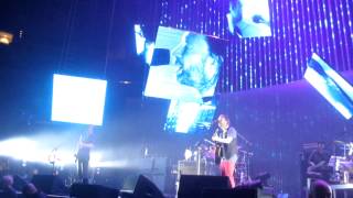 Vignette de la vidéo "Radiohead - Skirting On The Surface ( new song ) Live @ American Airlines Center  3-5-12 in HD"