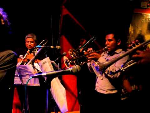 Waltio & Roberto Roena en el Jazz Zone (www.mambo-inn.c...