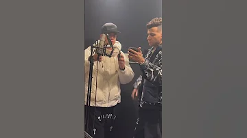 احنا صيع منحرفين امين خطاب و امين خطاب قريباااااااا انتظرونااااا 