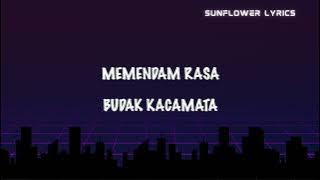 Budak Kacamata Memendam Rasa lirik
