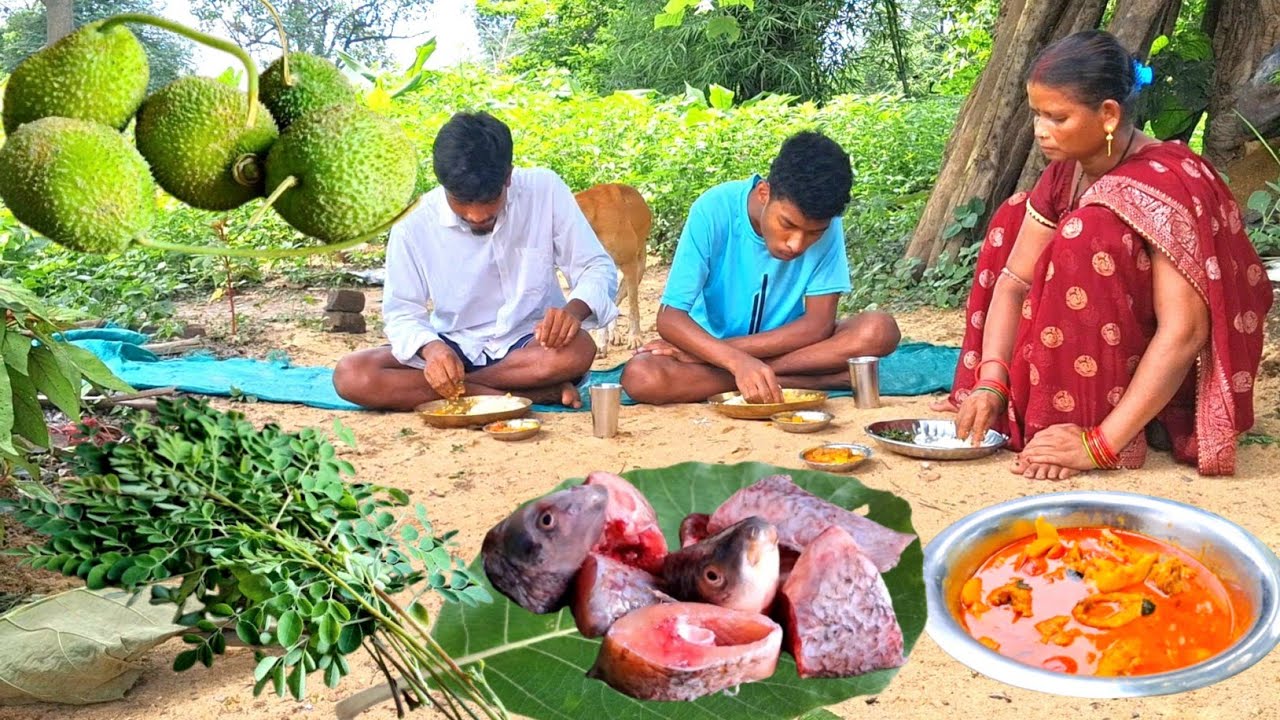 Tribal family cooks FISH curry with Spiny gourd and muringa leaves fry l Indian village cooking 