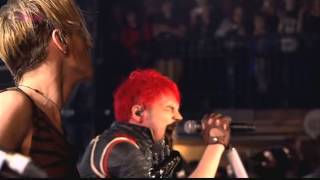 Video thumbnail of "My Chemical Romance - We Will Rock You live 2011"