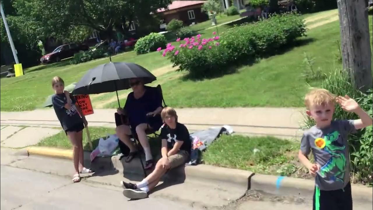 2023 June Dairy Days people watching PARADE West Salem WI (2) YouTube