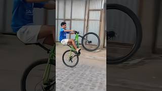 Puxando A Bike Sem Pedalar