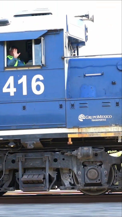 Magic Mikey wavin' from the cab window!