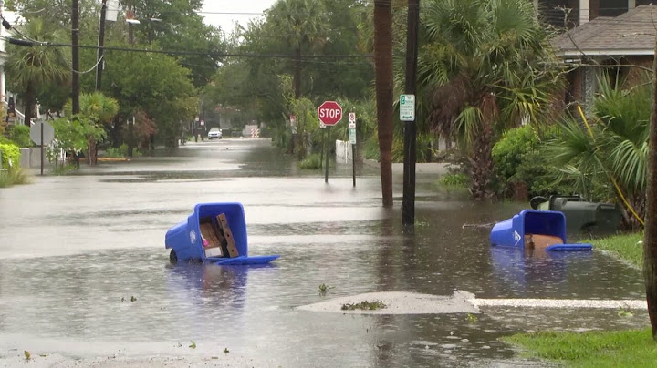 Tropical Storm Debby takes aim at South Carolina