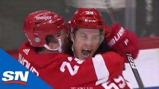 Tyler Bertuzzi Records Hat Trick In Just One Period Against Lightning