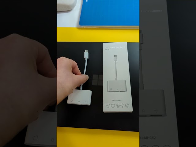 USB-C SD CARD READER