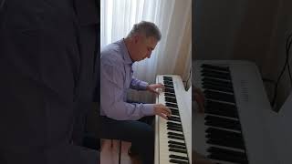 «Короче говоря, конец недели». Автор – Сергей Храмов | Piano by Sergey Khramov #shorts