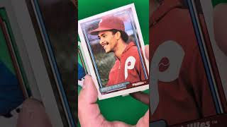 1992 Topps baseball cards. 
