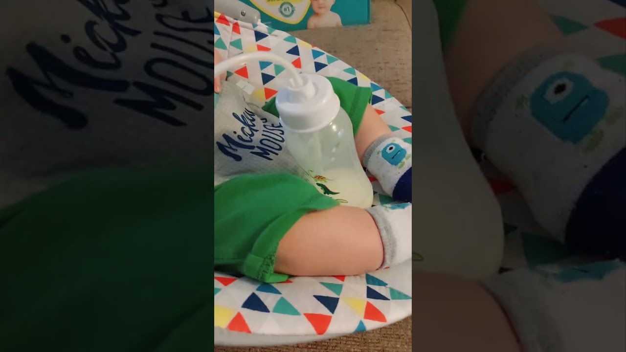 Hands-Free Feeding Bottle - 240ml | Bpa-Free | Anti-Colic